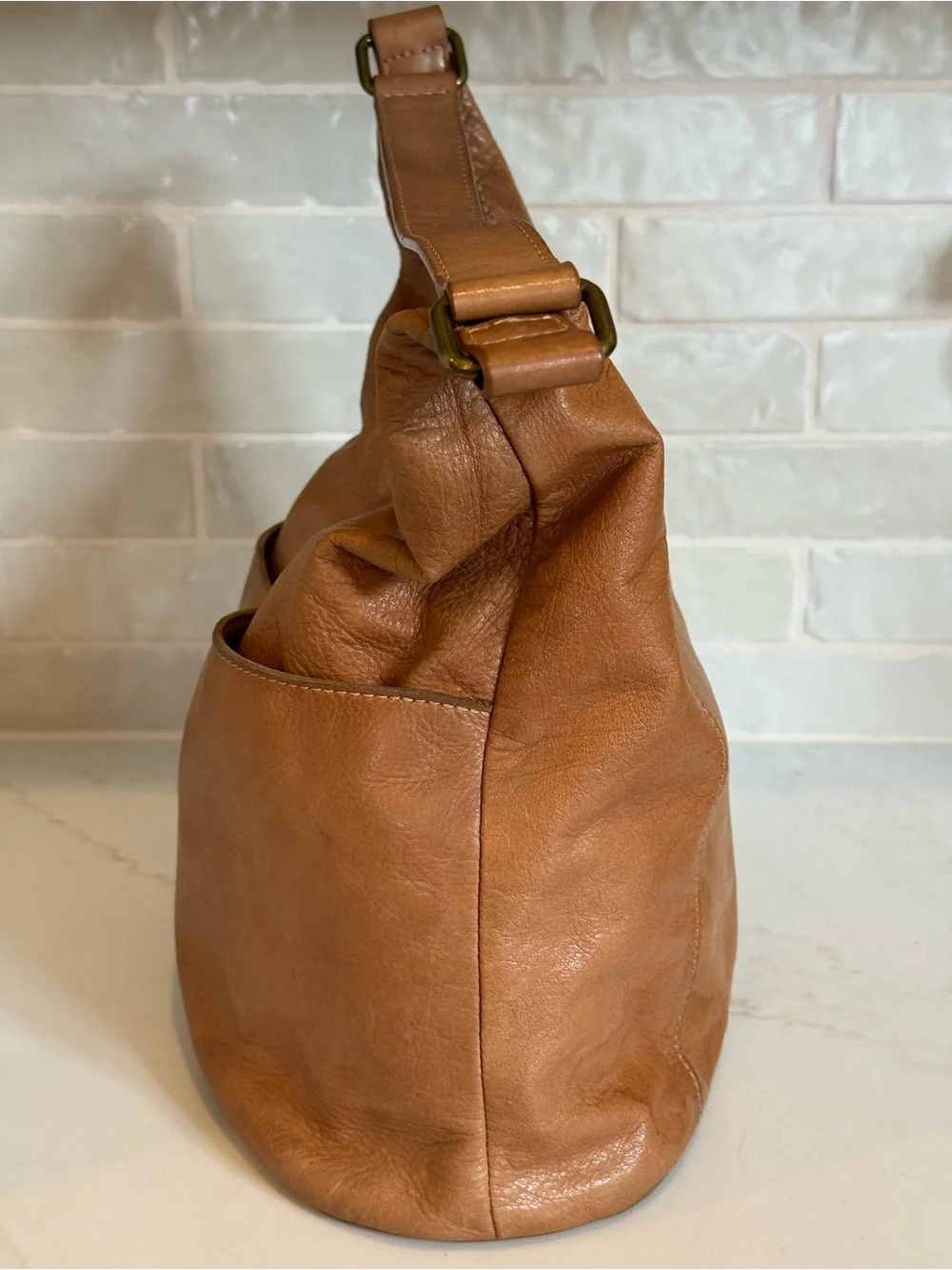 American Leather Co Tan Pebbled Leather Hobo Shoulder Bag Soft Slouch Zip Purse